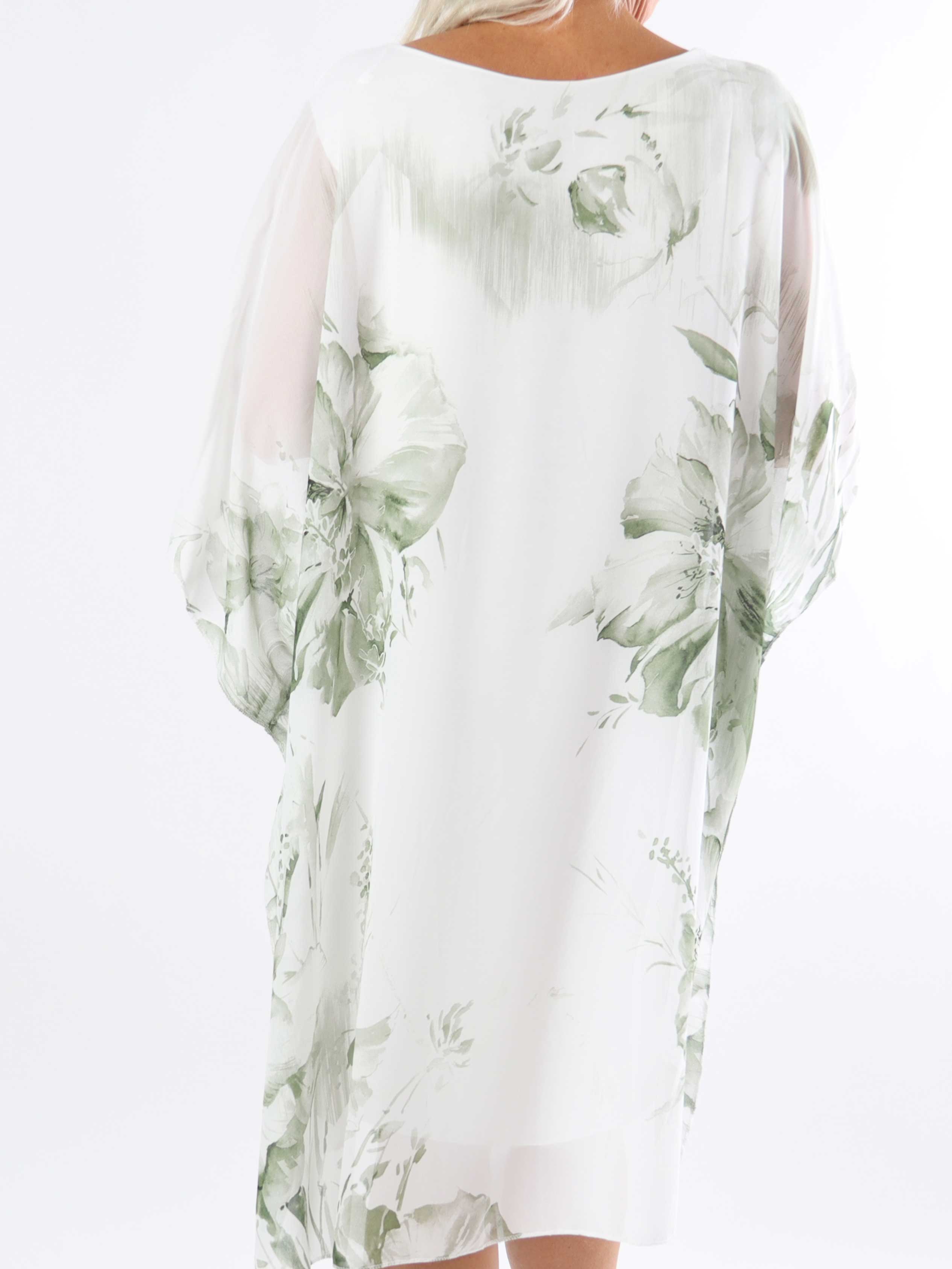 Senja - Plus size kjole i chiffon og underkjole i viskose